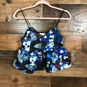 Urban outfitters silence & noise crop‎ top